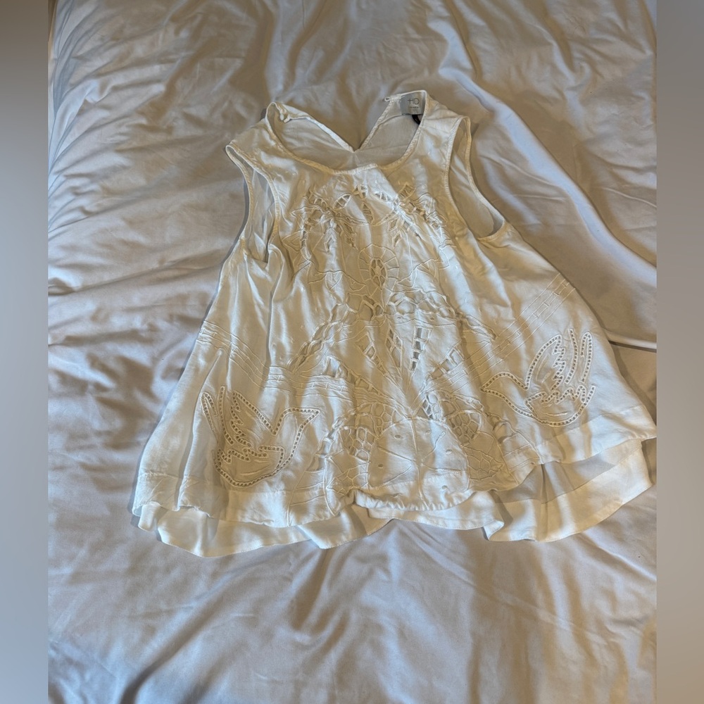 Anthropologie HD in Paris White Embroidered Eyelet Dove Tank Top - Small